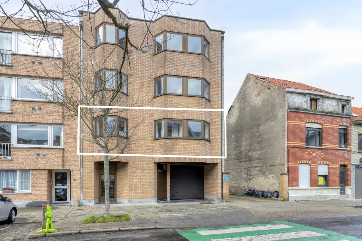Appartementsgebouw te  koop in Oostende 8400 219000.00€ 3 slaapkamers 106.00m² - Zoekertje 702280