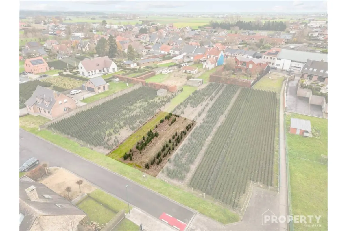 Grond te  koop in Zwevezele 8750 180000.00€  slaapkamers m² - Zoekertje 702597