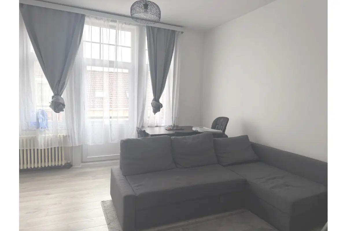 Appartement te  koop in Ukkel 1180 300000.00€ 2 slaapkamers 85.00m² - Zoekertje 702652