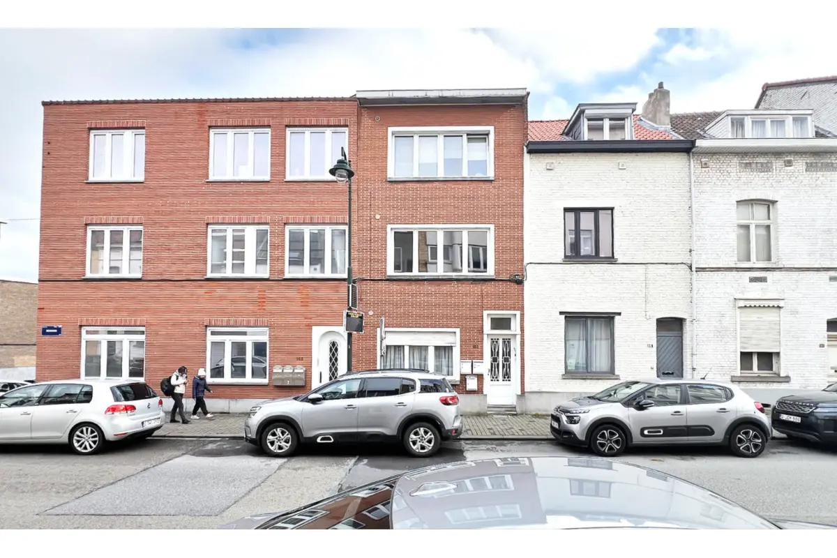 Rez-de-chaussée à vendre à Uccle 1180 210000.00€ 1 chambres 47.00m² - annonce 703145