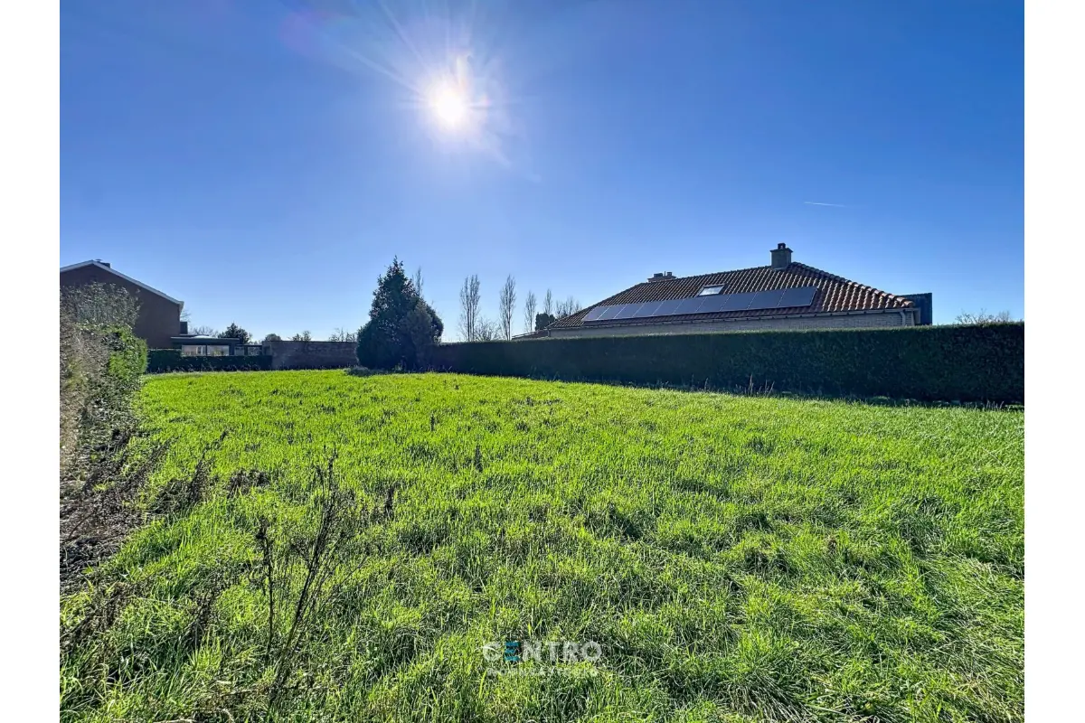 Grond te  koop in Lissewege 8380 229000.00€  slaapkamers m² - Zoekertje 702943