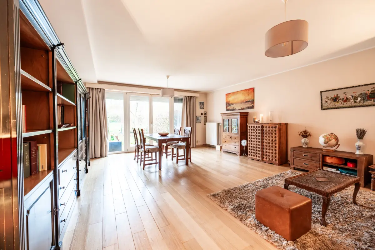 Rez-de-chaussée à vendre à Woluwe-Saint-Lambert 1200 585000.00€ 3 chambres 150.00m² - annonce 703095