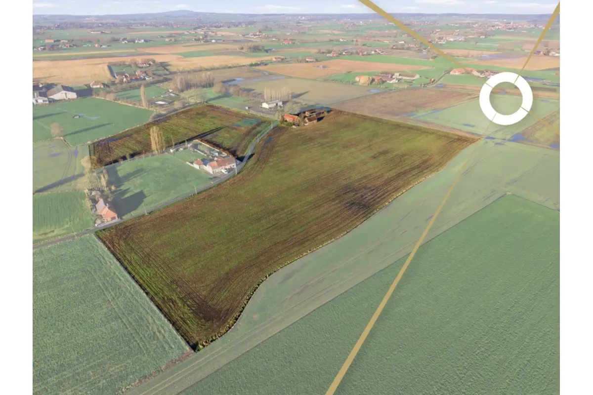 Grond te  koop in Komen-Waasten 7780 1300000.00€  slaapkamers m² - Zoekertje 702737