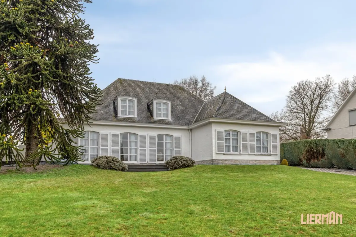 Villa à vendre à Zottegem 9620 745000.00€ 4 chambres 308.00m² - annonce 703149