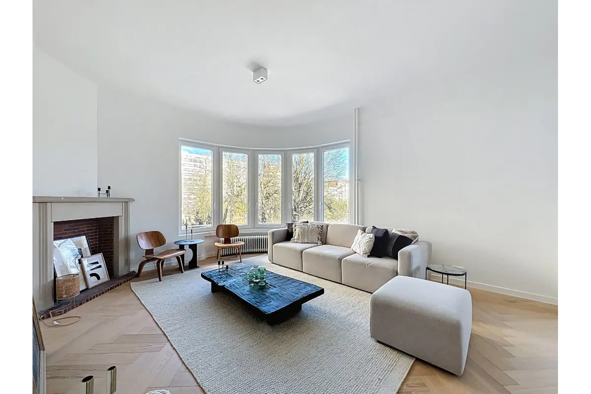 Appartement te  koop in Brussel 1000 620000.00€ 2 slaapkamers 113.00m² - Zoekertje 703009