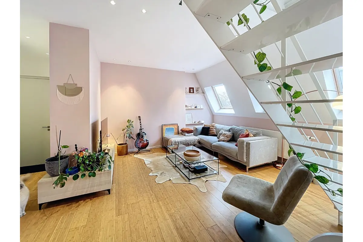 Appartement te  koop in Anderlecht 1070 359000.00€ 2 slaapkamers 145.00m² - Zoekertje 702976