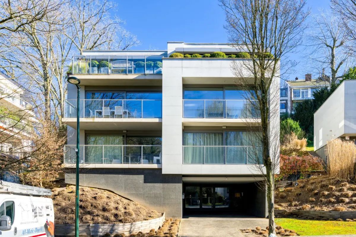 Appartement te  in Ukkel 1180 1890000.00€ 3 slaapkamers 263.00m² - Zoekertje 704189