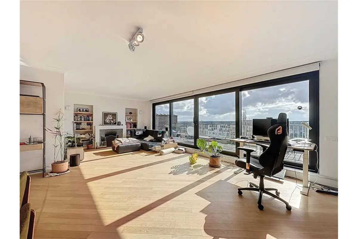 Penthouse à louer à Ixelles 1050 2500.00€ 2 chambres 129.00m² - annonce 704394