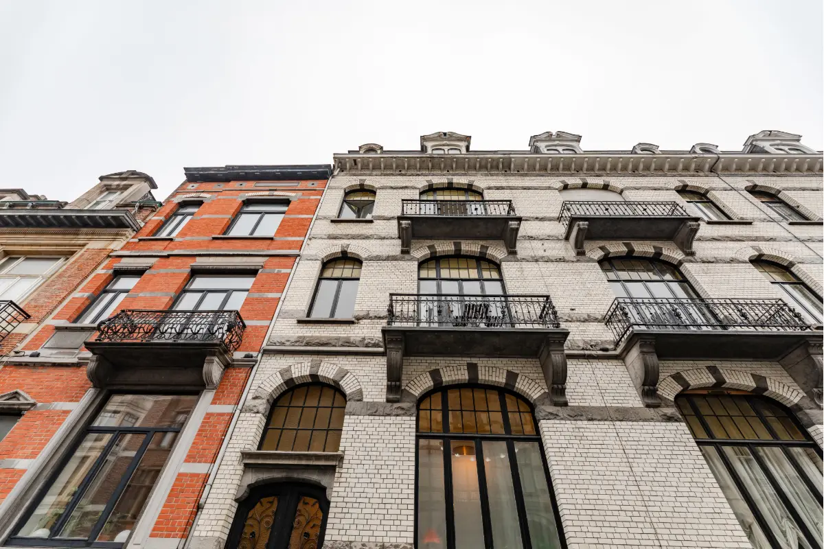 Mixgebouw te  koop in Elsene 1050 1990000.00€ 6 slaapkamers 380.00m² - Zoekertje 704649