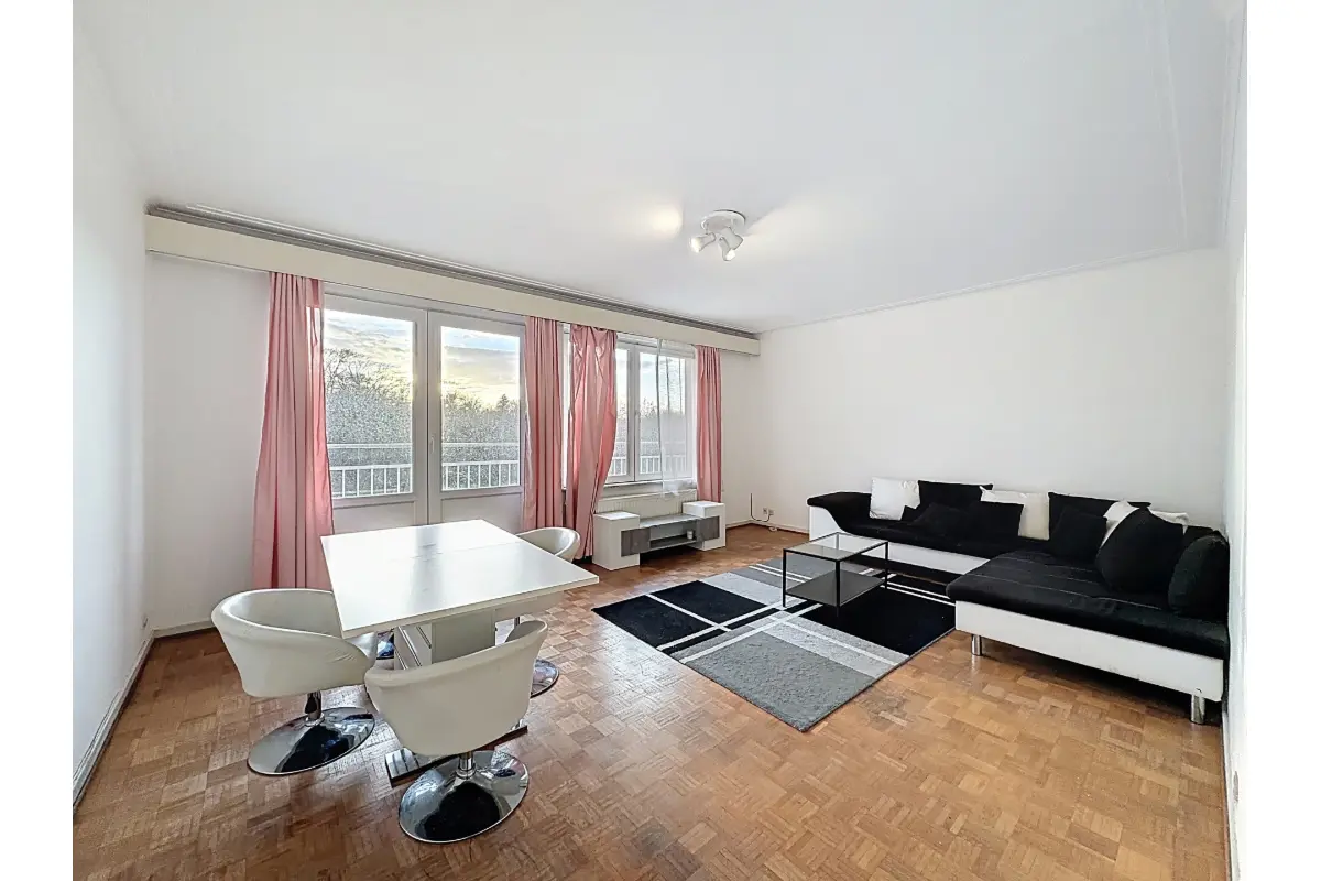 Appartement te  huur in Sint-Pieters-Woluwe 1150 1200.00€ 1 slaapkamers 70.00m² - Zoekertje 704644