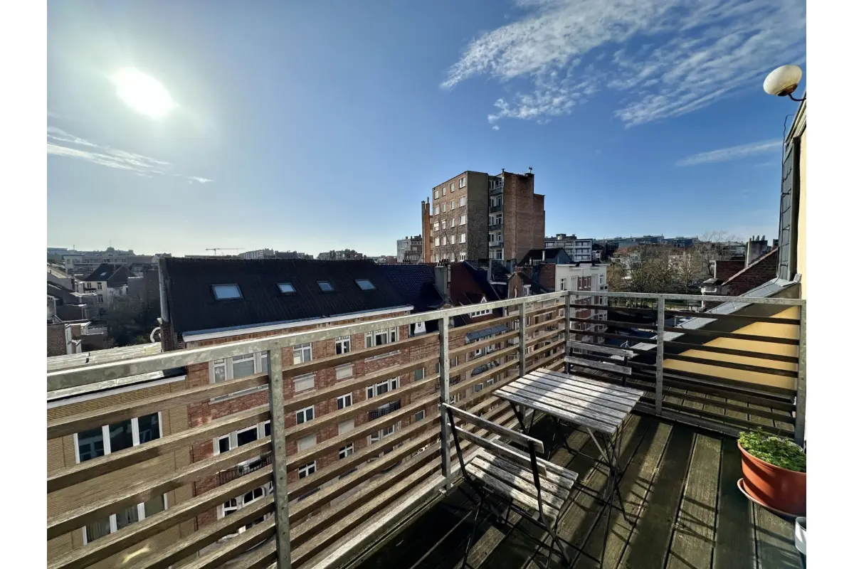 Appartement à vendre à Etterbeek 1040 299000.00€ 1 chambres 63.00m² - annonce 704241