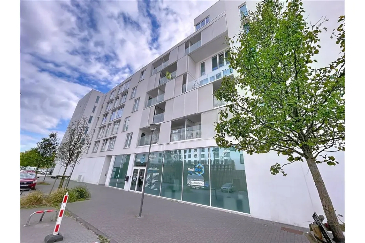 Appartement te  koop in Anderlecht 1070 289000.00€ 2 slaapkamers 97.00m² - Zoekertje 704320