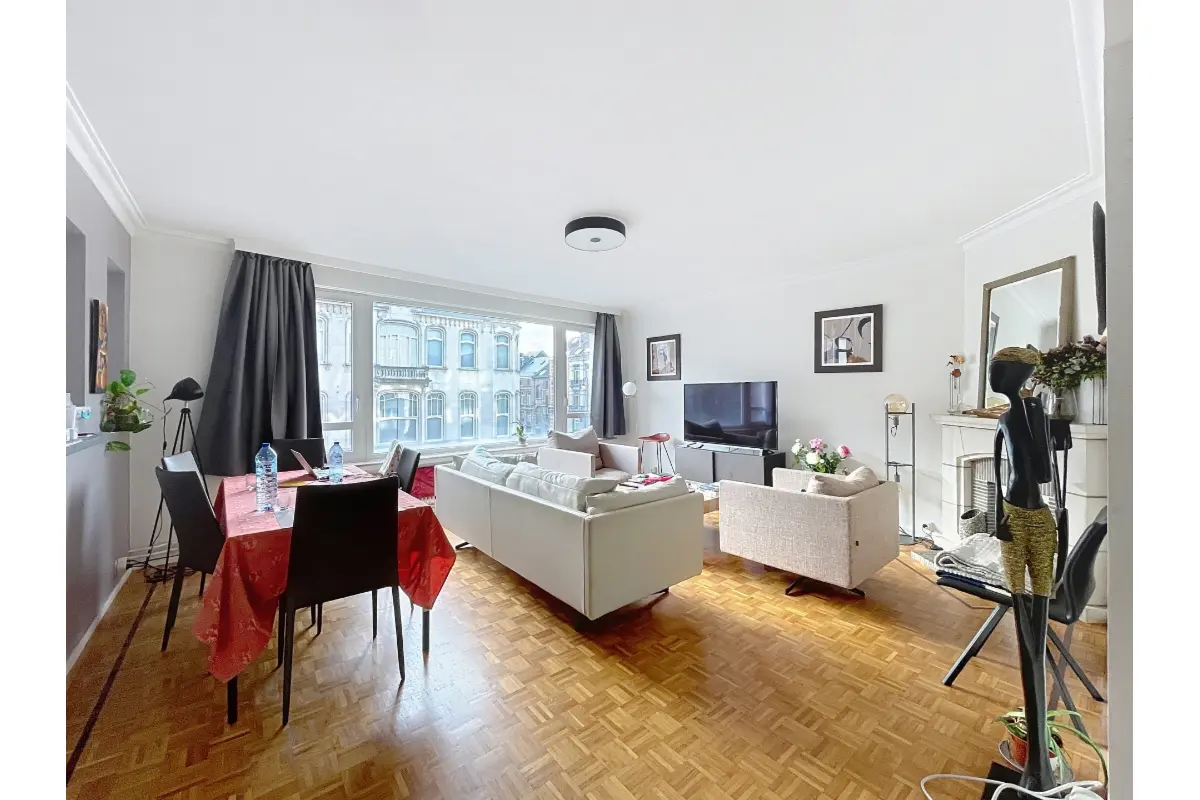 Appartement te  in Elsene 1050 1600.00€ 2 slaapkamers 85.00m² - Zoekertje 705025