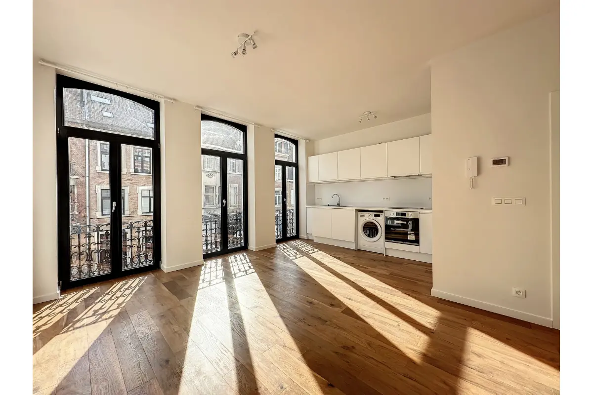 Appartement te  in Elsene 1050 1480.00€ 2 slaapkamers 78.00m² - Zoekertje 704974