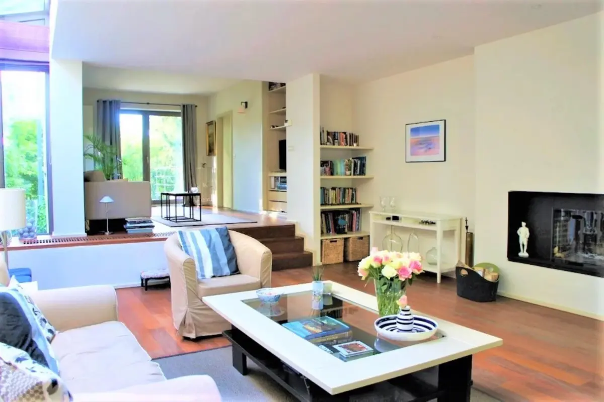 Duplex te  huur in Ukkel 1180 3850.00€ 3 slaapkamers 215.00m² - Zoekertje 704766