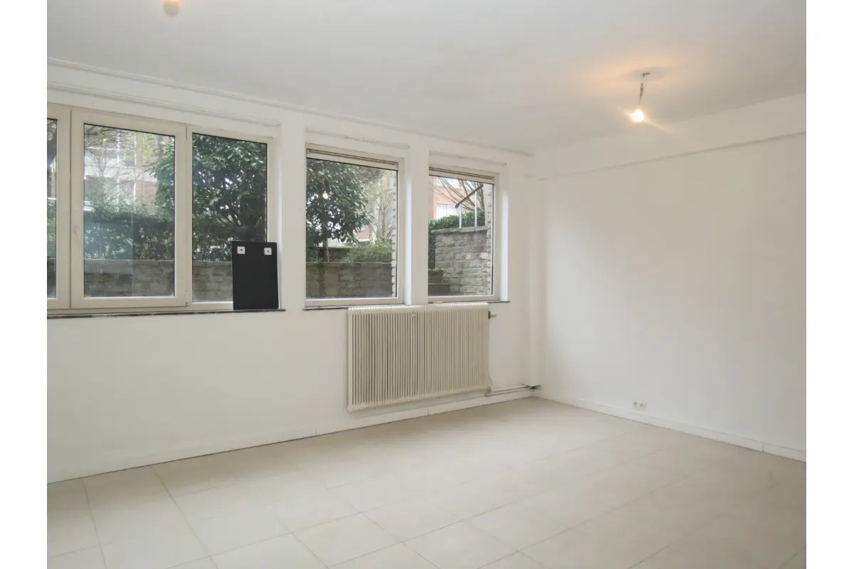 Studio te  huur in Elsene 1050 850.00€  slaapkamers 37.00m² - Zoekertje 705431