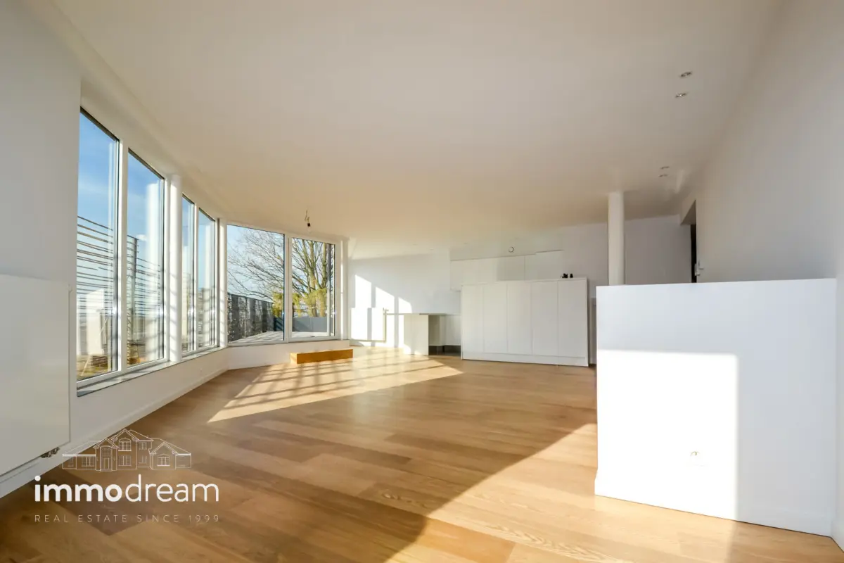 Duplex te  huur in Ukkel 1180 1700.00€ 3 slaapkamers 140.00m² - Zoekertje 705962