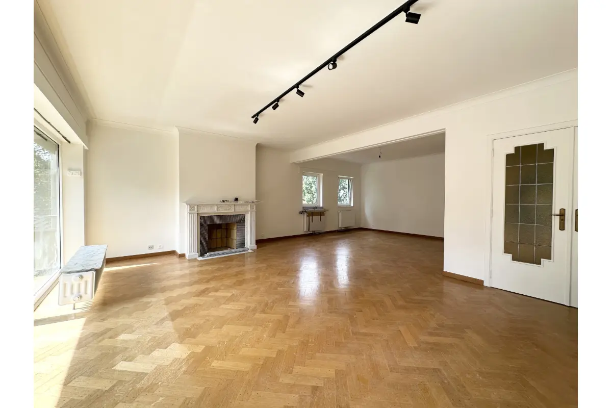Appartement te  huur in Sint-Pieters-Woluwe 1150 1660.00€ 3 slaapkamers 127.00m² - Zoekertje 706053