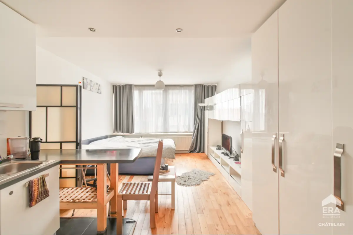 Appartement te  koop in Sint-Gillis 1060 195000.00€ 1 slaapkamers 36.00m² - Zoekertje 706655