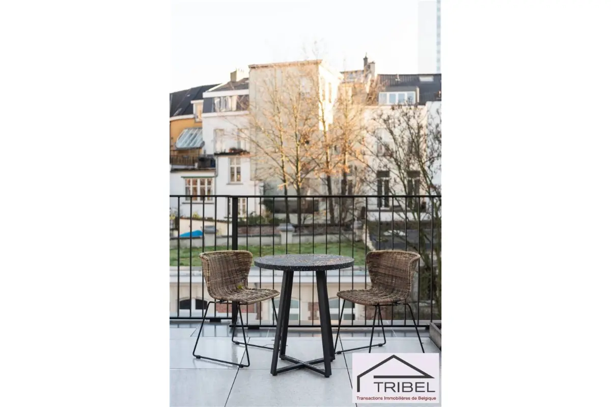 Appartement te  in Brussel 1000 1600.00€ 1 slaapkamers 64.00m² - Zoekertje 705832