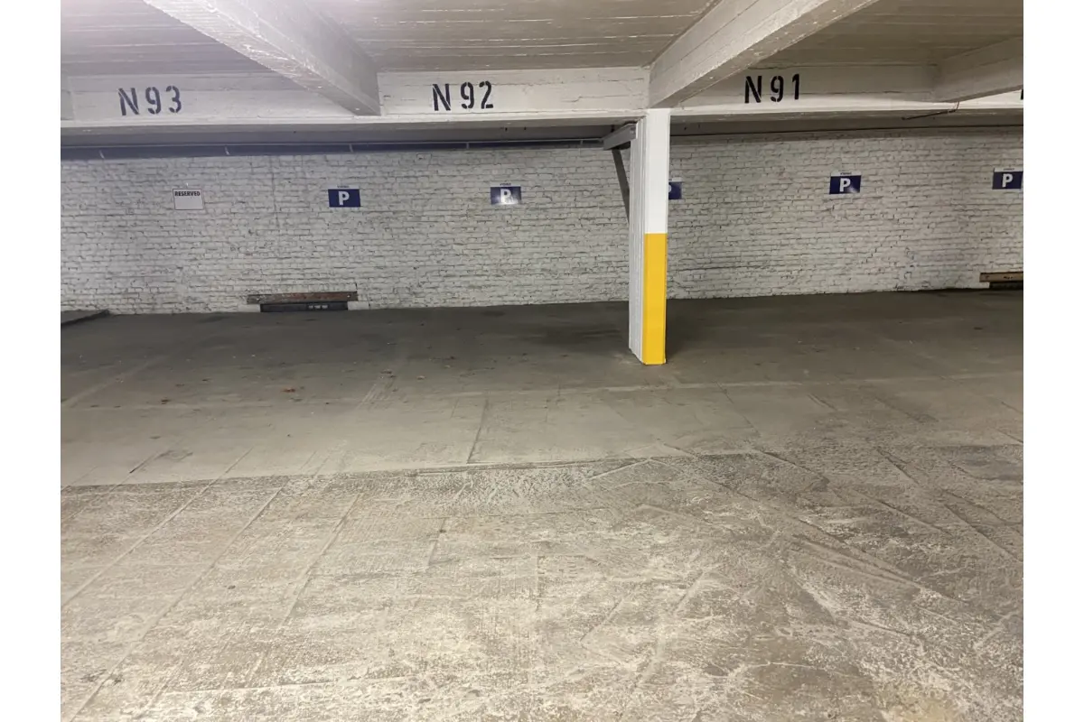 Parking / garage à vendre à Saint-Gilles 1060 58500.00€  chambres m² - annonce 705895