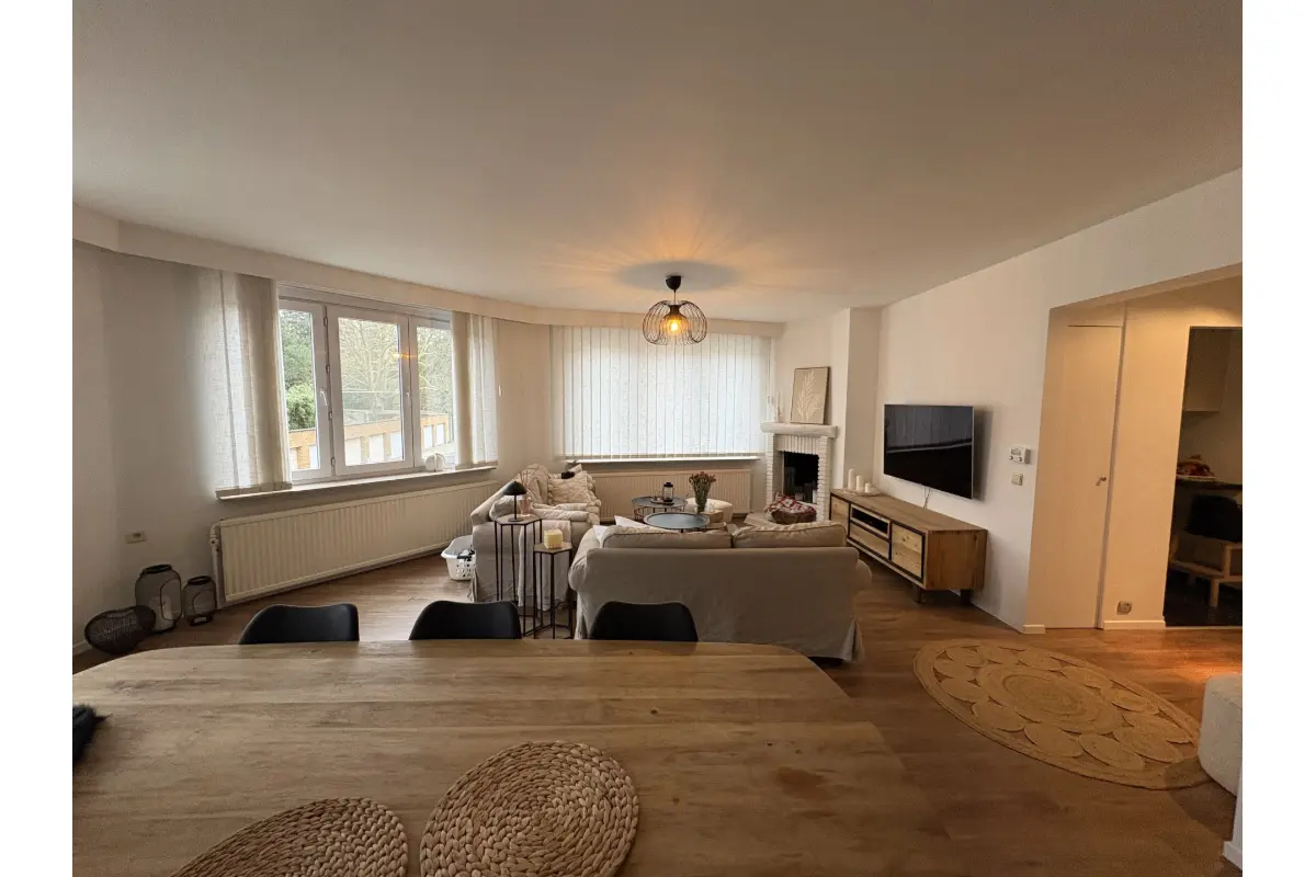 Appartement à vendre à Berchem-Sainte-Agathe 1082 359000.00€ 3 chambres 110.00m² - annonce 707312