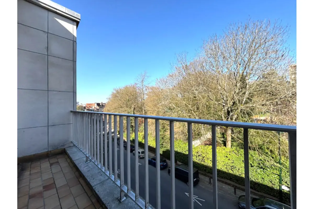 Appartement à louer à Uccle 1180 875.00€  chambres 32.00m² - annonce 707068