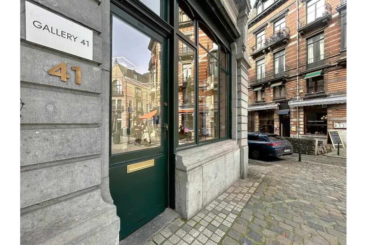 Handelszaak te  huur in Brussel 1000 6700.00€  slaapkamers 130.00m² - Zoekertje 707845