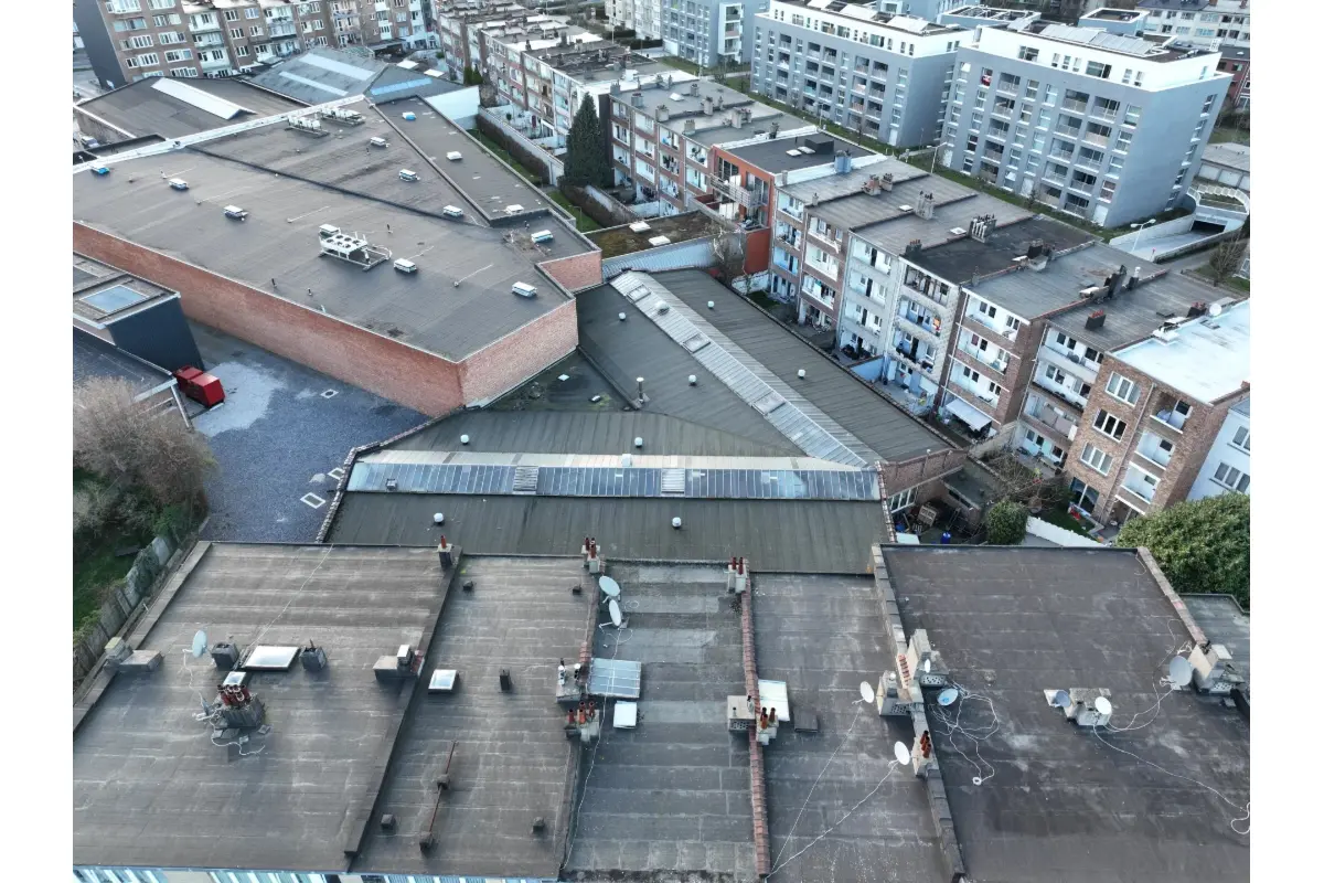 Handelszaak te  in Evere 1140 1280000.00€  slaapkamers 1455.00m² - Zoekertje 707679