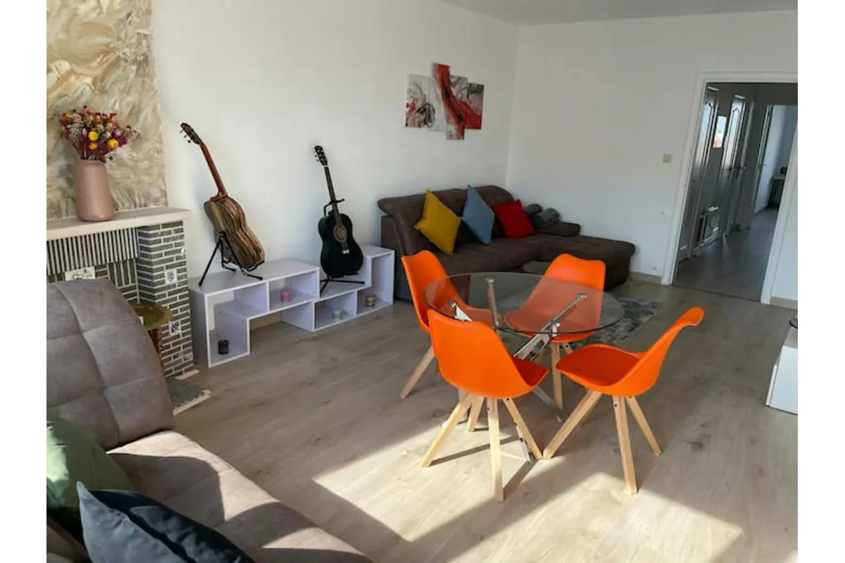 Appartement te  huur in Ganshoren 1083 1300.00€  slaapkamers m² - Zoekertje 707676