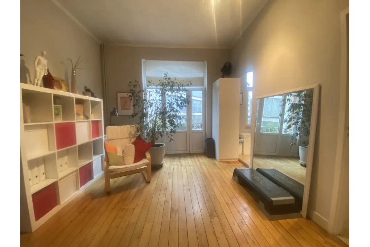 Appartement à louer à Uccle 1180 950.00€ 1 chambres 43.00m² - annonce 708749