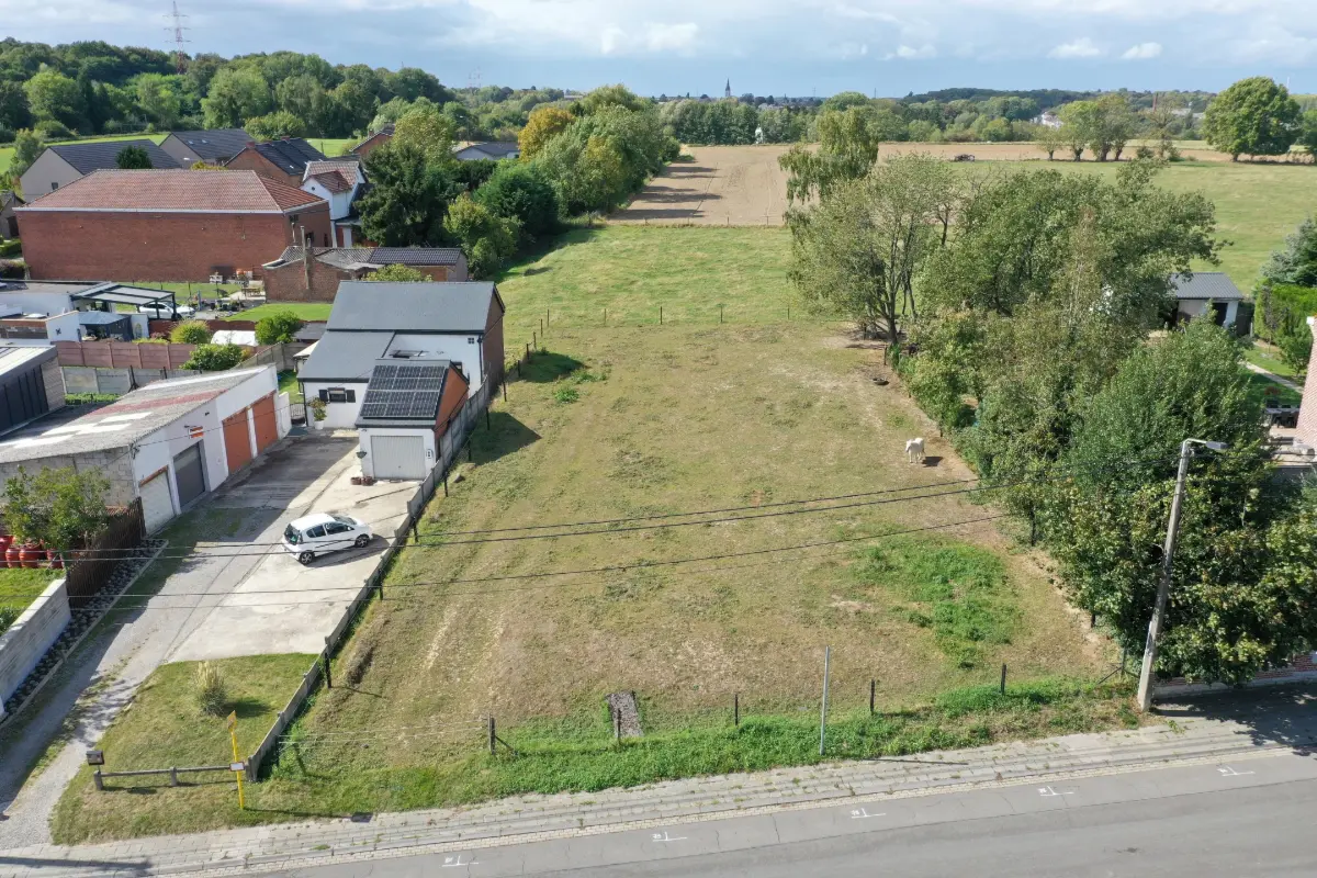 Grond te  koop in Manage 7170 195000.00€  slaapkamers m² - Zoekertje 708454