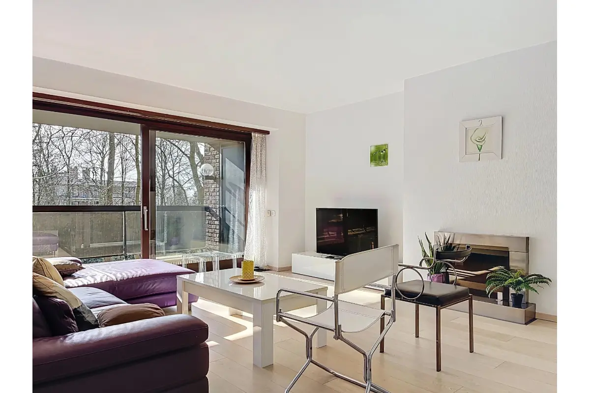 Appartement à louer à Uccle 1180 2100.00€ 3 chambres 129.00m² - annonce 708075