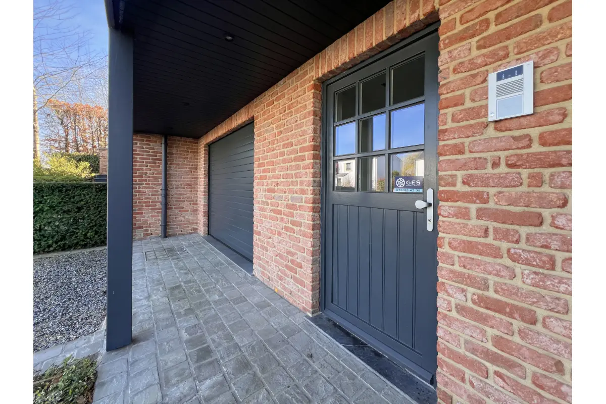 Maison à louer à La Hulpe 1310 2350.00€ 5 chambres 215.00m² - annonce 708565