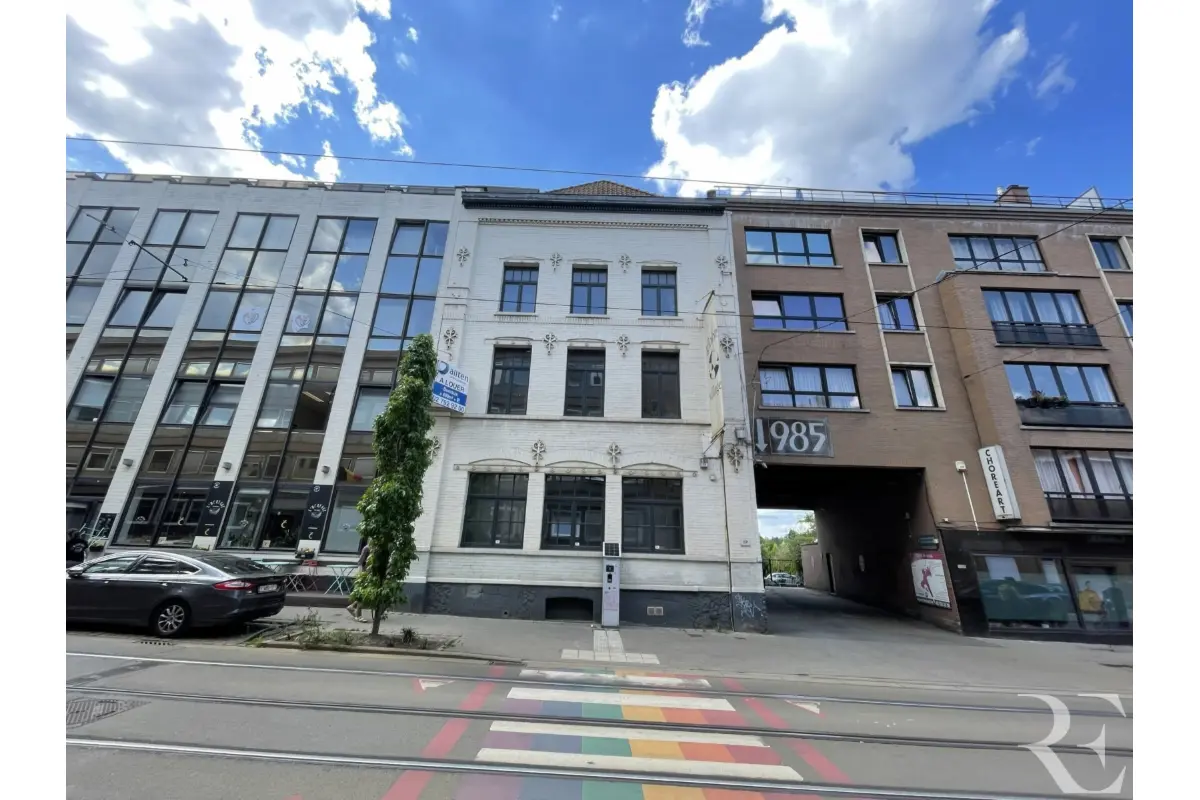 Handelszaak te  huur in Ukkel 1180 3650.00€  slaapkamers 400.00m² - Zoekertje 708521