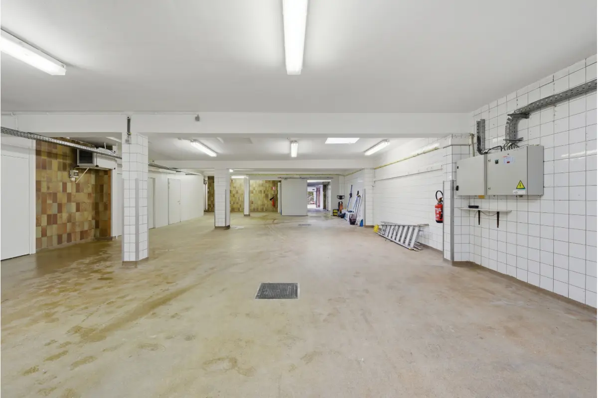 Commerce à louer à Anderlecht 1070 2500.00€  chambres 500.00m² - annonce 708862