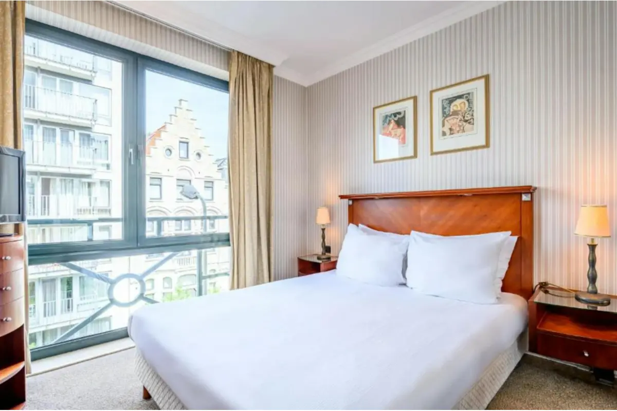 Appartement te  huur in Brussel 1000 4100.00€  slaapkamers m² - Zoekertje 709116