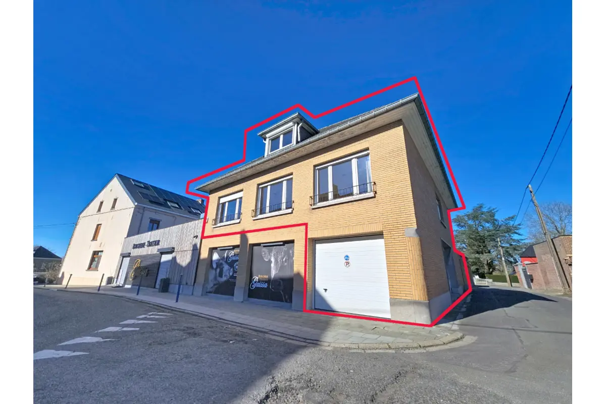 Triplex te  huur in Bassilly 7830 1150.00€ 4 slaapkamers 230.00m² - Zoekertje 709386