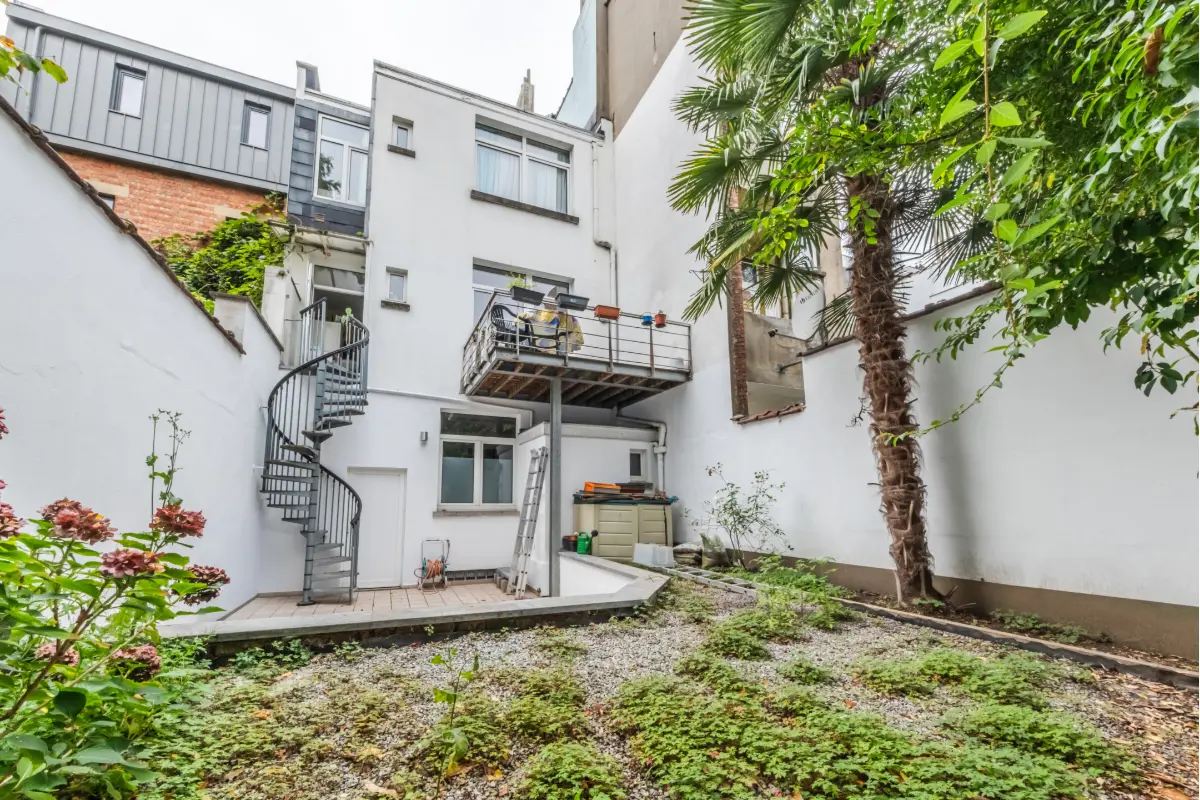 Huis te  koop in Koekelberg 1081 695000.00€ 3 slaapkamers 265.00m² - Zoekertje 710222