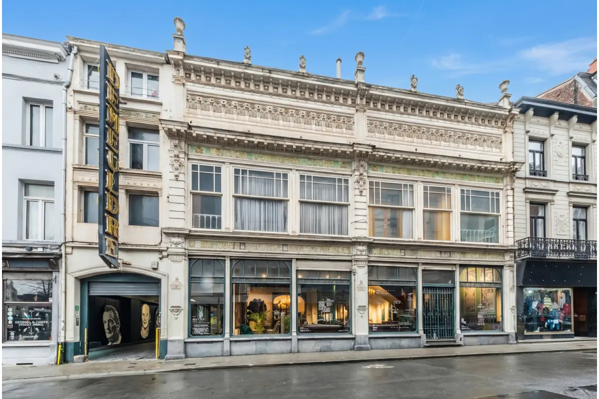 Huis te  koop in Elsene 1050 3500000.00€ 10 slaapkamers 3000.00m² - Zoekertje 710216