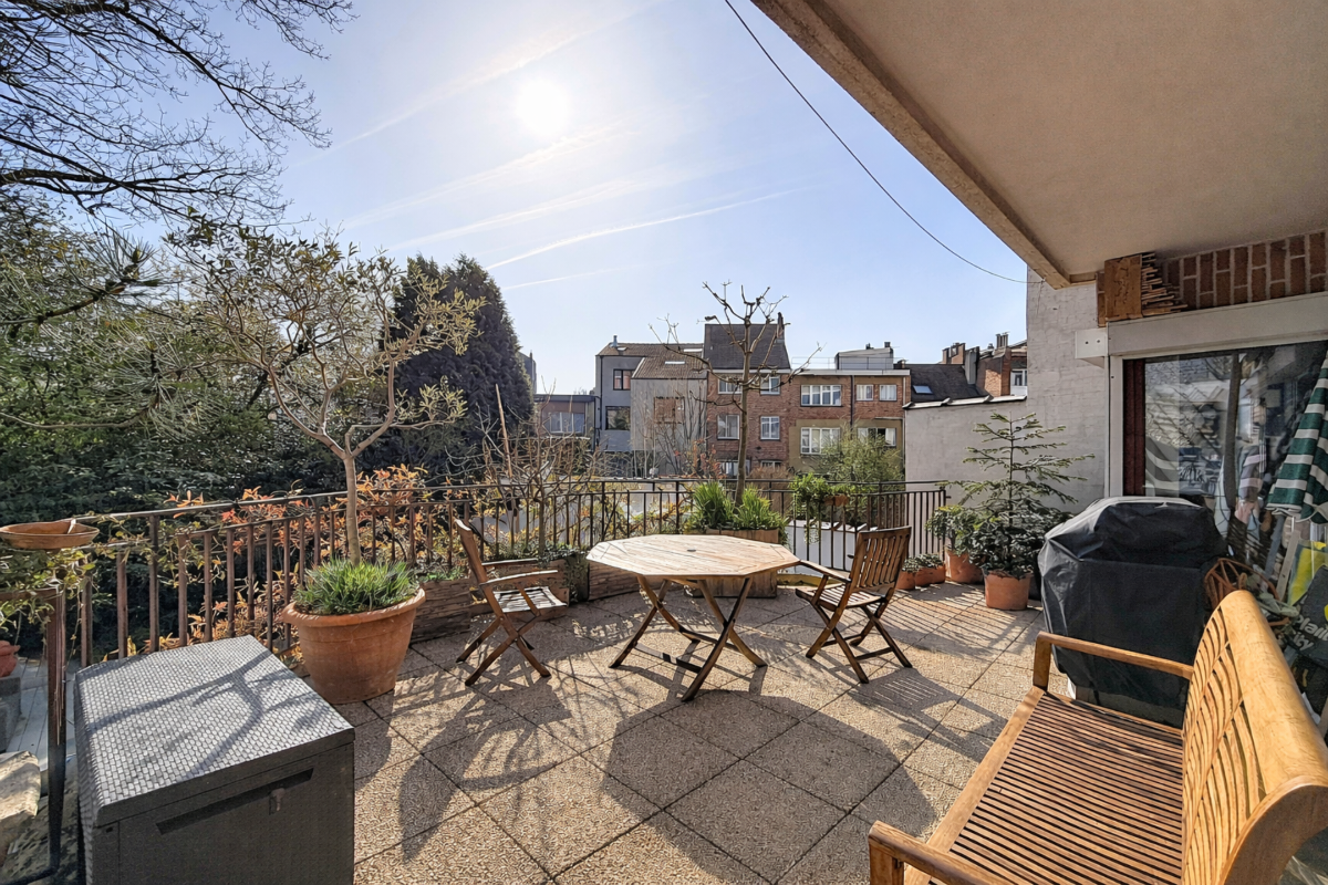 Appartement à vendre à Woluwe-Saint-Lambert 1200 595000.00€ 3 chambres 137.00m² - annonce 710307