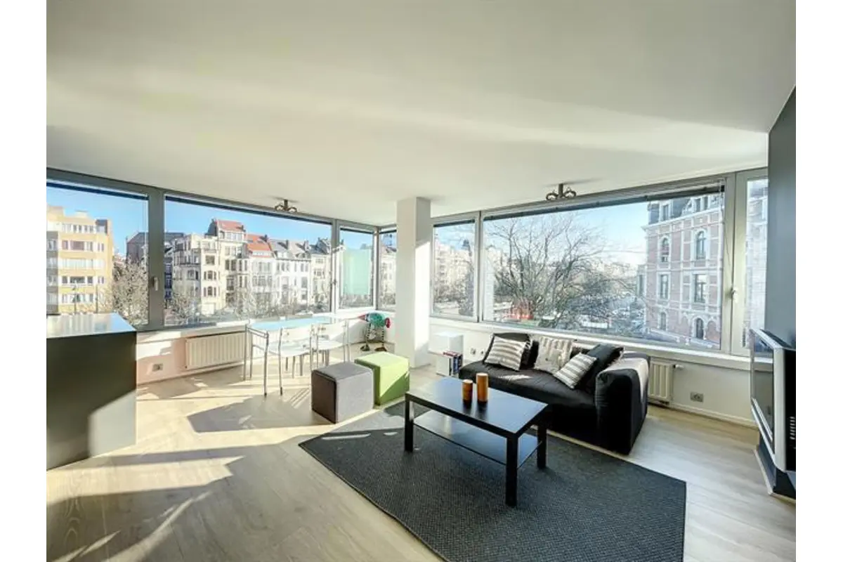 Appartement à vendre à Etterbeek 1040 295000.00€ 1 chambres 68.00m² - annonce 710308