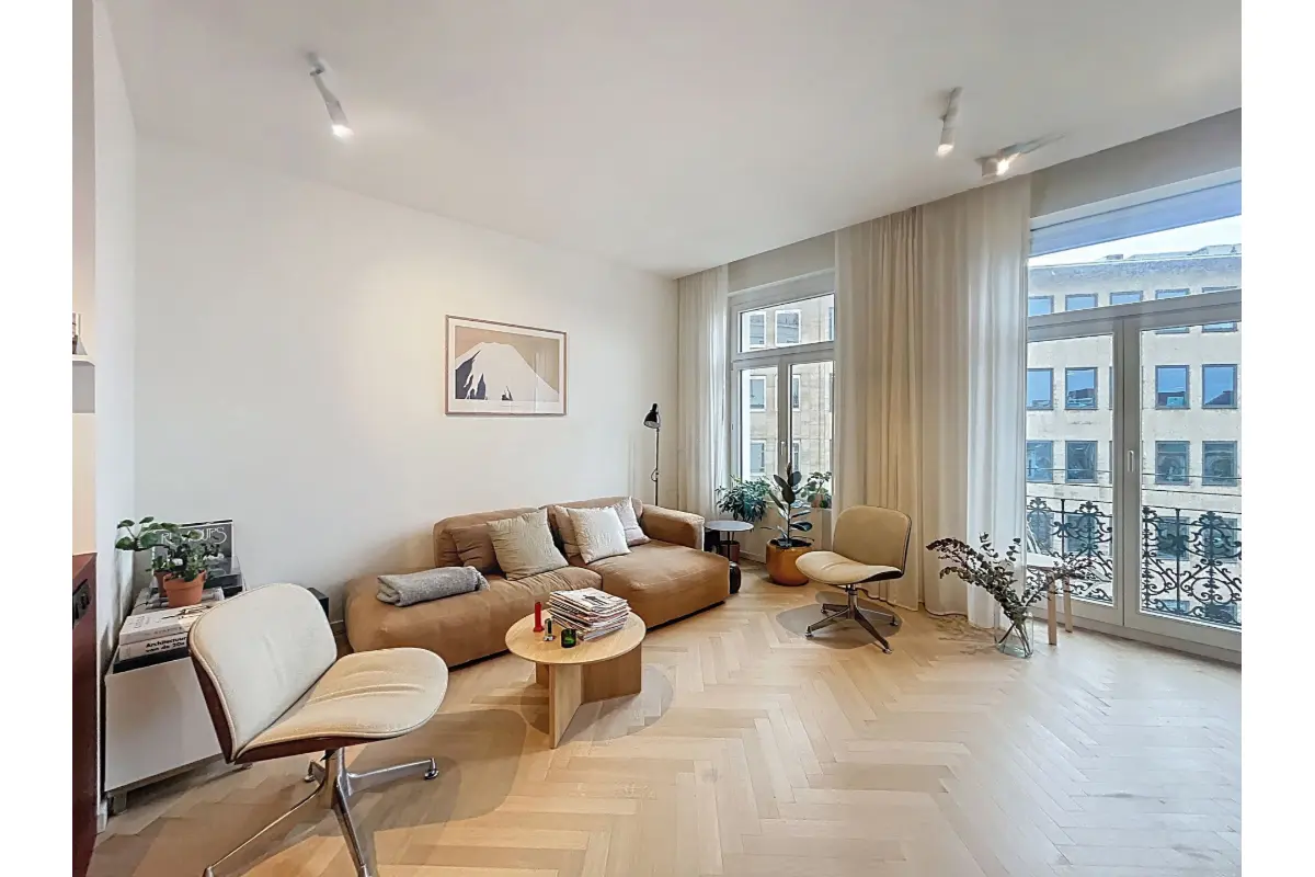 Appartement te  huur in Brussel 1000 1950.00€ 1 slaapkamers 90.00m² - Zoekertje 709536