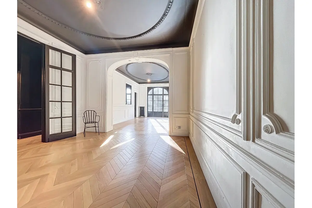 Appartement te  huur in Elsene 1050 2050.00€ 1 slaapkamers 110.00m² - Zoekertje 710208