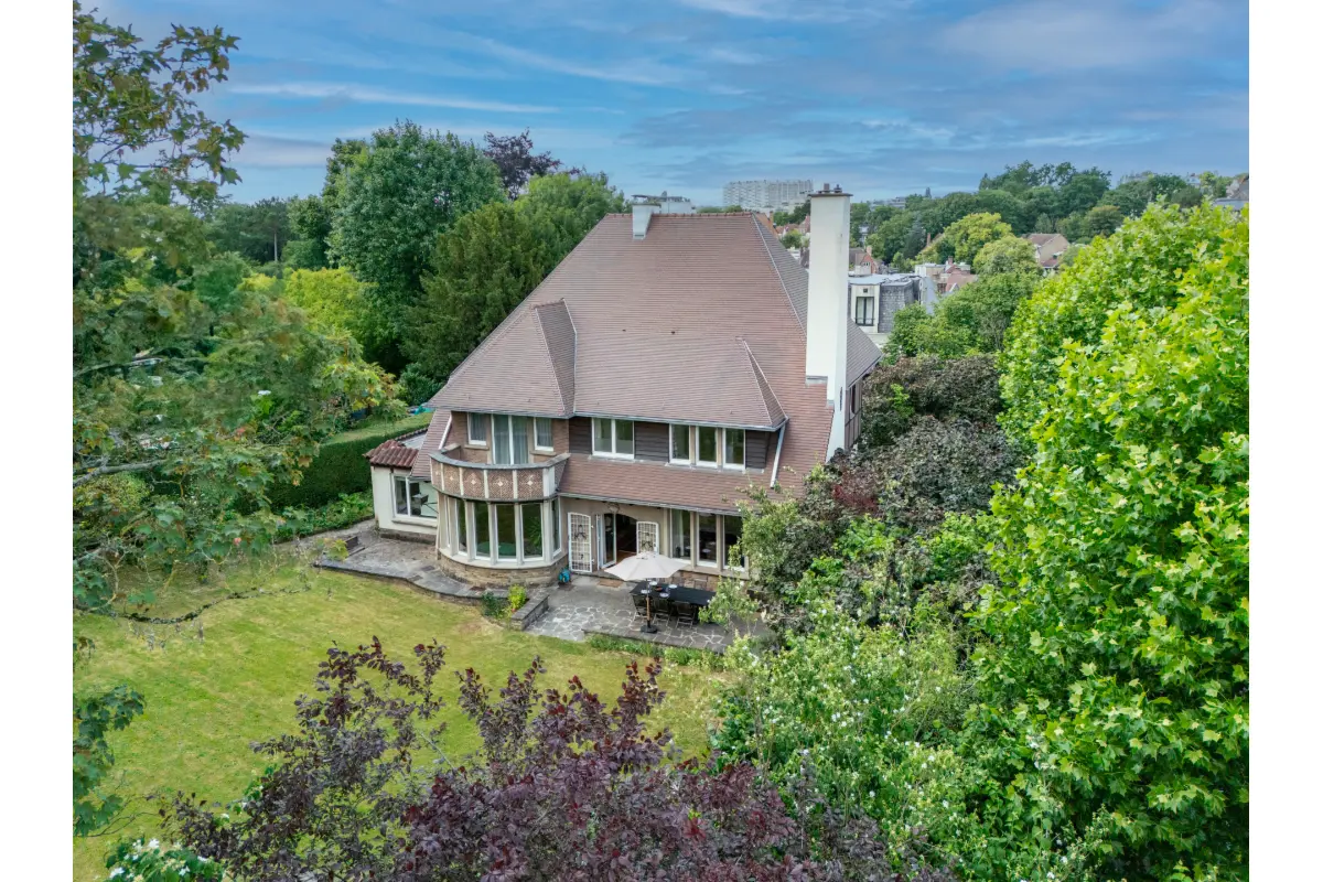 Huis te  koop in Ukkel 1180 1475000.00€ 5 slaapkamers 347.00m² - Zoekertje 709659