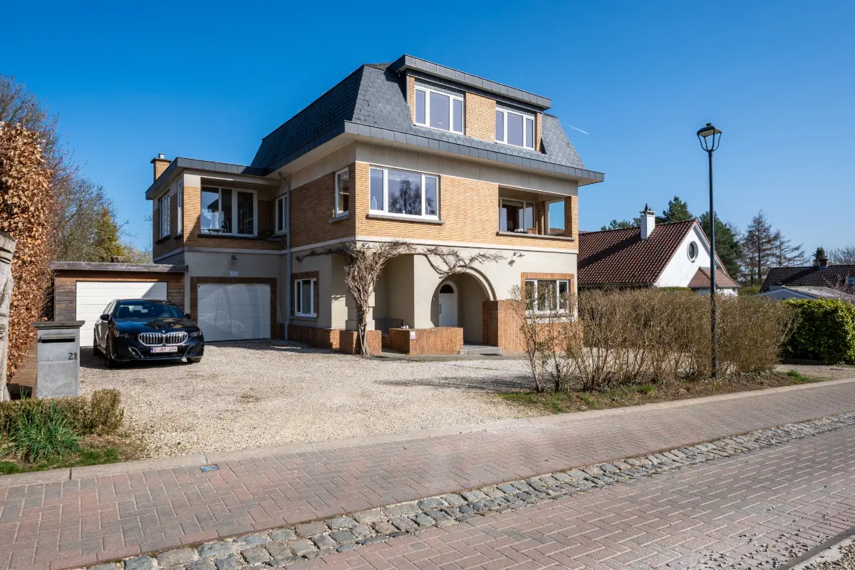 Villa à vendre à Waterloo 1410 1095000.00€ 5 chambres 300.00m² - annonce 709511