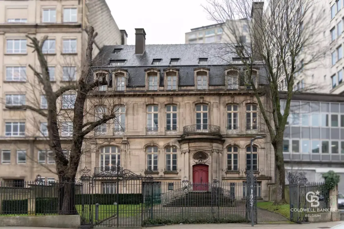Handelszaak te  koop in Sint-Joost-ten-Node 1210 5000000.00€  slaapkamers 3255.00m² - Zoekertje 710564