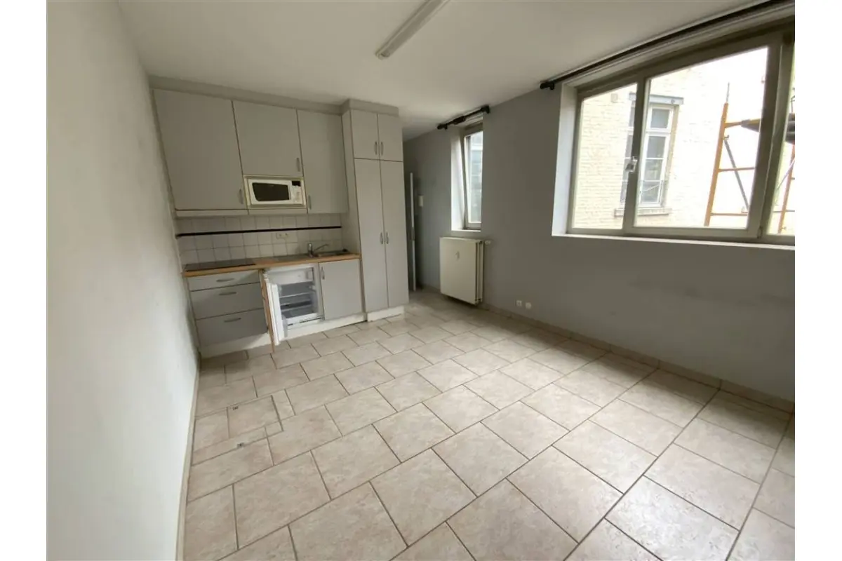 Studio te  huur in Namen 5000 430.00€  slaapkamers 20.00m² - Zoekertje 710908