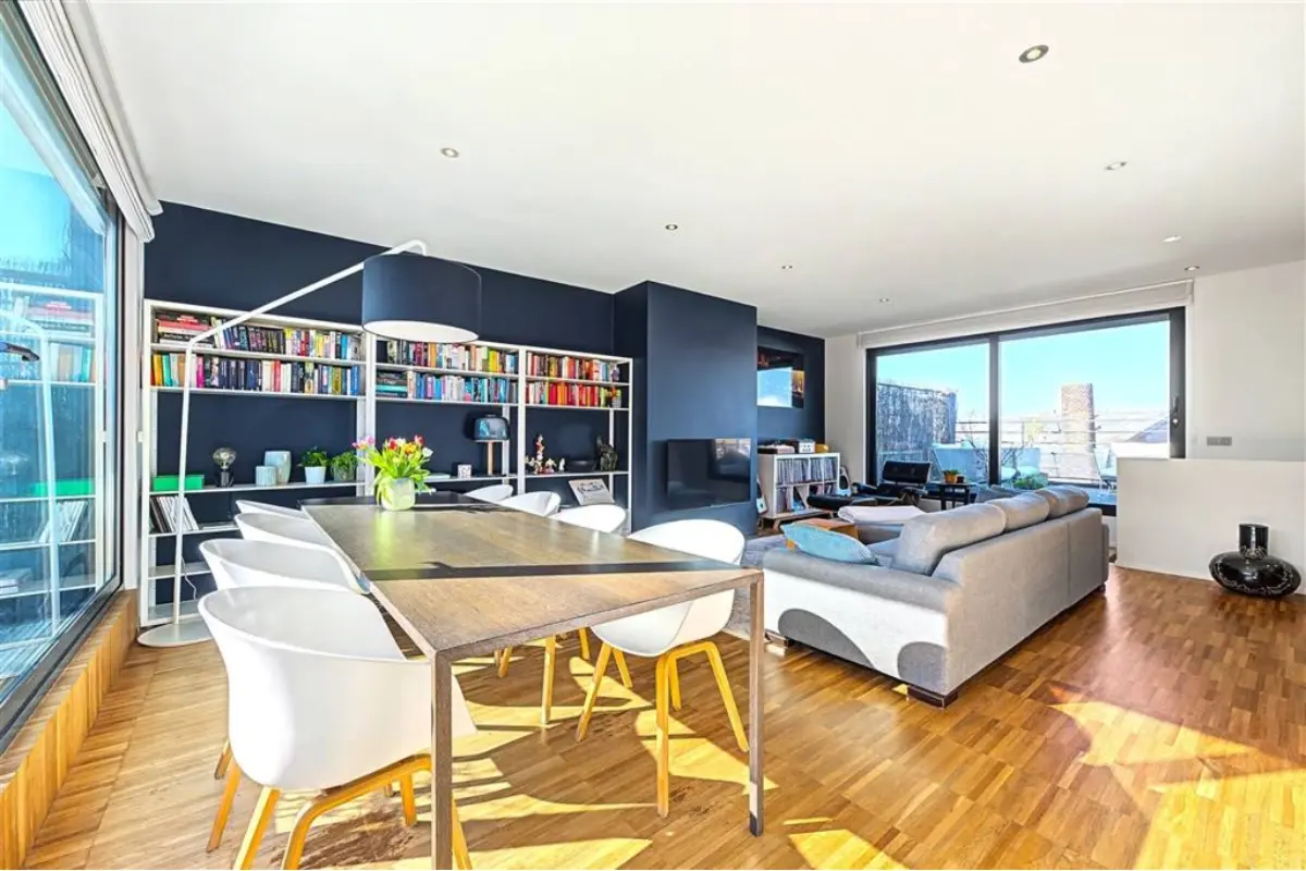 Penthouse te  koop in Sint-Jans-Molenbeek 1080 699000.00€ 4 slaapkamers 173.00m² - Zoekertje 735830