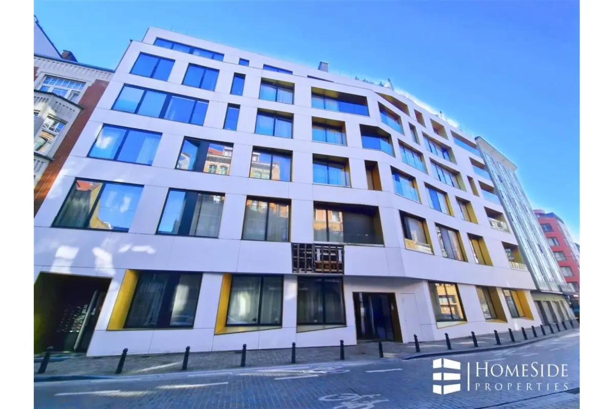 Appartement te  in Brussel 1000 215000.00€ 1 slaapkamers 42.00m² - Zoekertje 710891